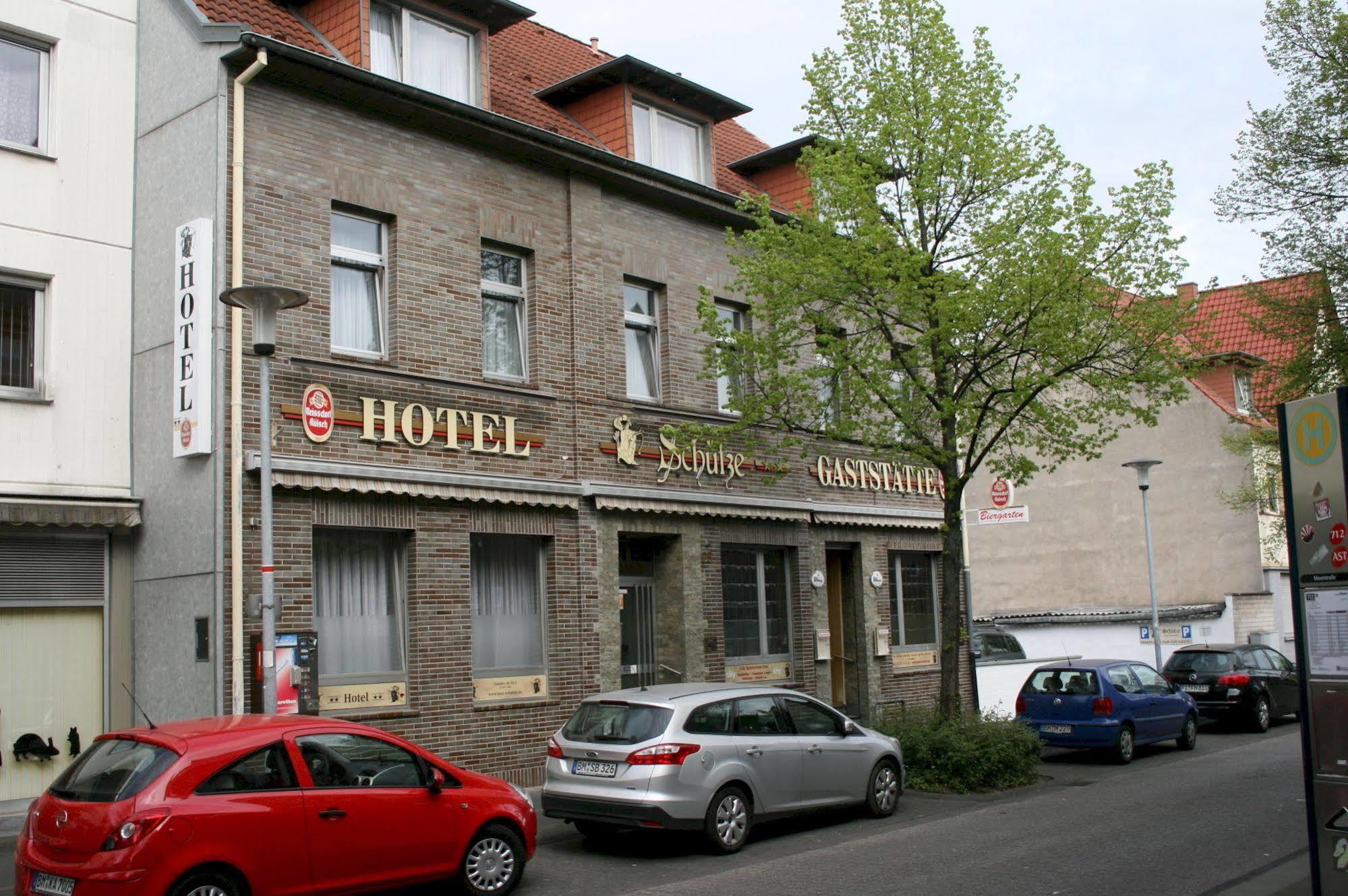 Hotel Schuetze Superior Hürth Екстериор снимка