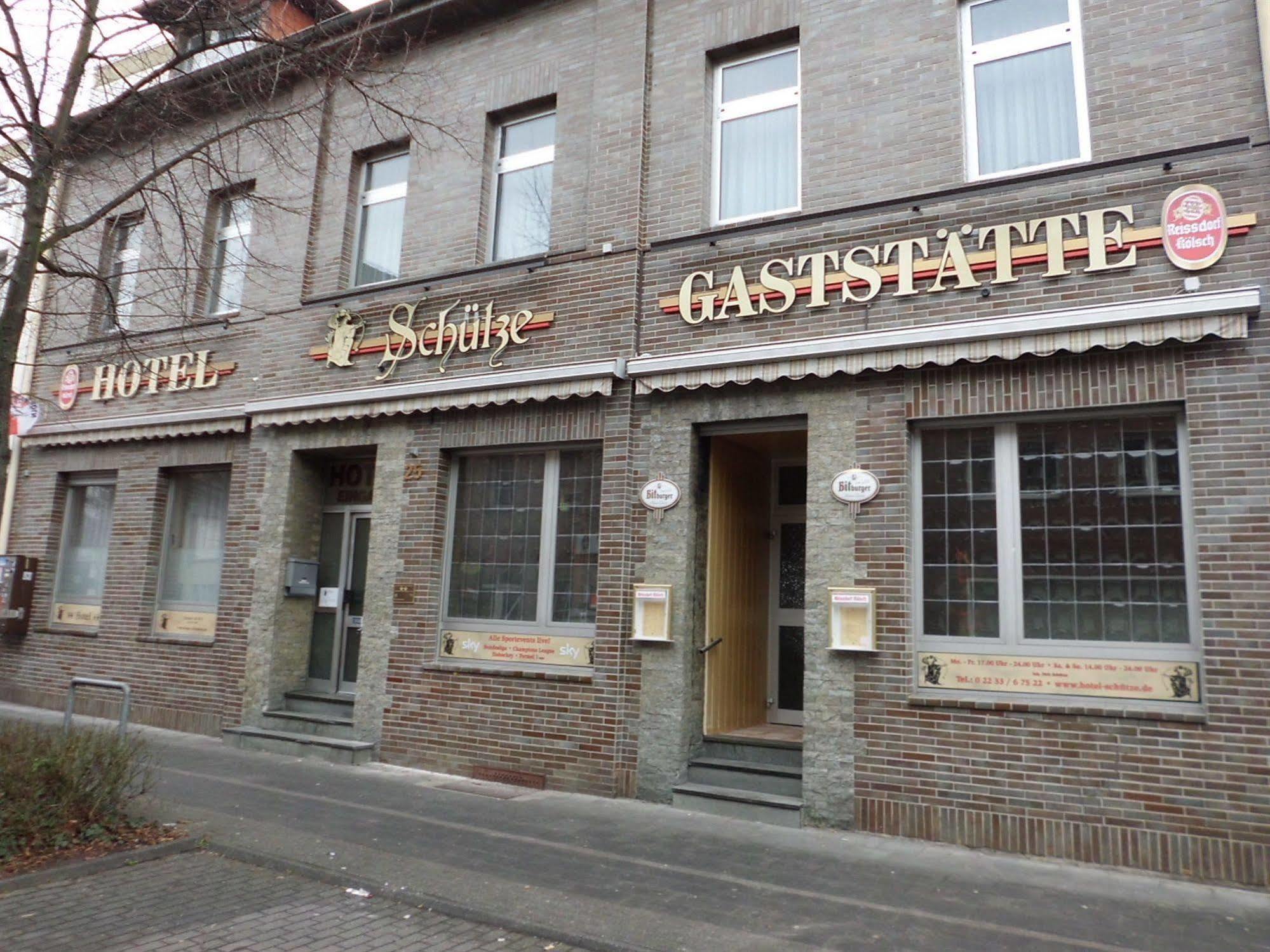 Hotel Schuetze Superior Hürth Екстериор снимка